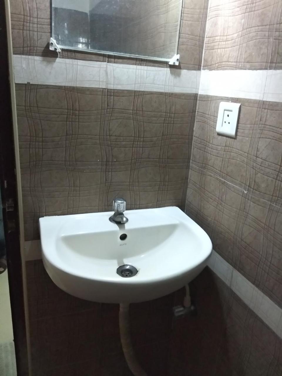 Sai Tirumala Residency Tirupati Exterior photo